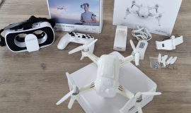 Yuneec Breeze 4K Drohne + Zubehör